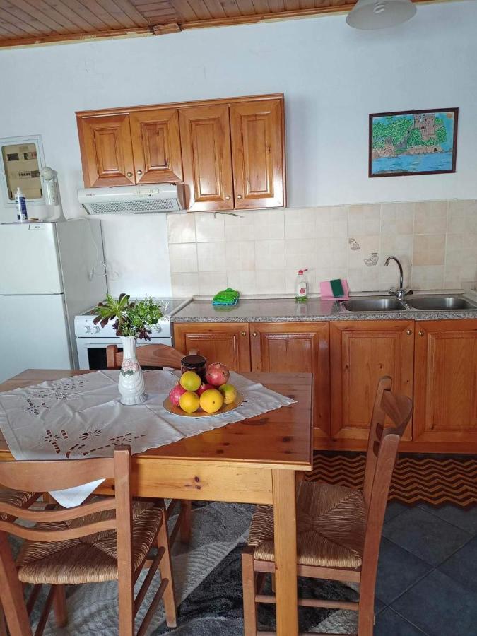 Giota & Antonia Apartments Koróni エクステリア 写真